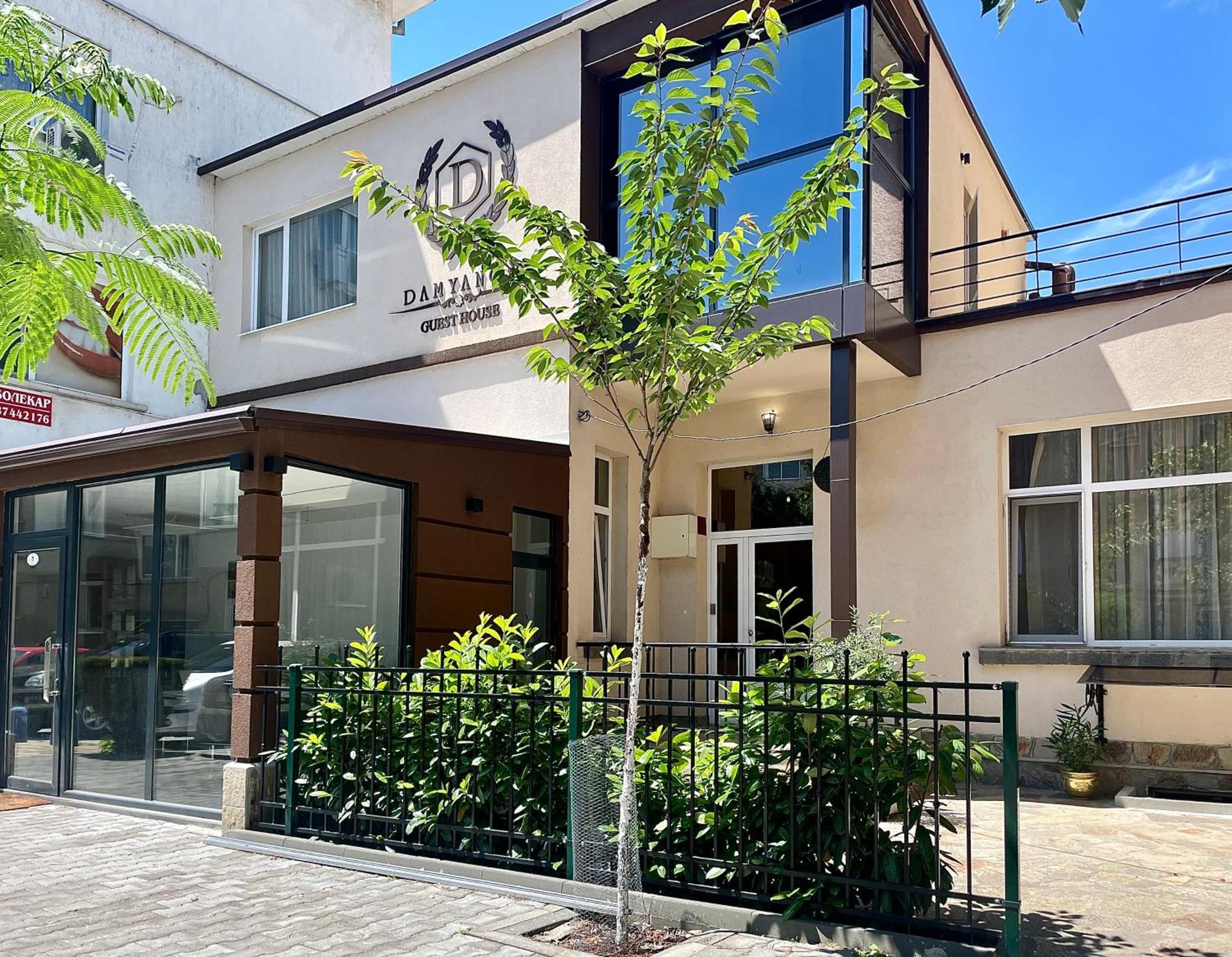 Damyanov House Hotel Kazanlŭk Exterior photo