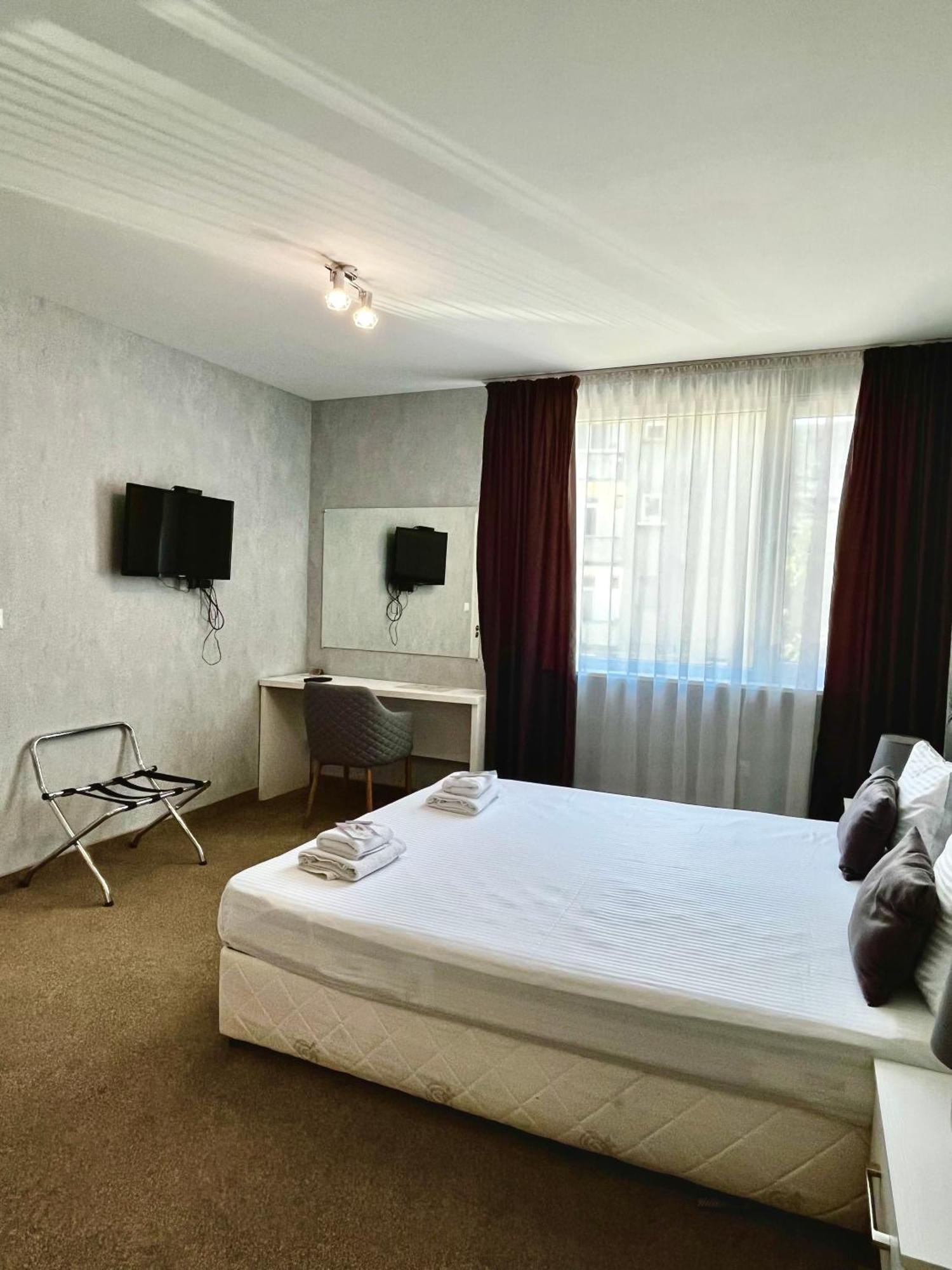 Damyanov House Hotel Kazanlŭk Exterior photo
